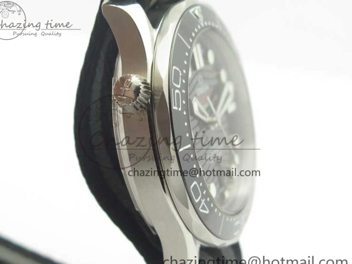 0113 2018 Seamaster Diver 300M VSF Best Edition Black Ceramic Dial on Black Gray Nato Strap A Unique 8057